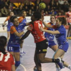 El potencial y el banquillo del Itxako se impuso claramente en la segunda semifinal.