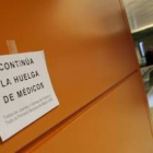 El Hospital de León volverá a llenarse la semana que viene de carteles anunciando la huelga