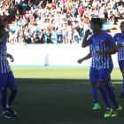 Pallarés celebra el gol que a la postre le dio la victoria a la Ponferradina. ANA F. BARREDO