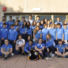 Los integrantes del Club Acuático León que brillaron en Ávila. DL