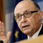 El ministro de Economía en funciones, Cristóbal Montoro. SERGIO BARRENECHEA