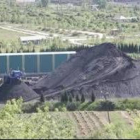 Las pilas de carbón del grupo Alonso a las puertas de Compostilla II