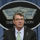 El secretario de Defensa de EEUU, Ash Carter, en una rueda de prensa en el Pentágono.