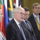El embajador británico, Mark Lyall Grant, habla en nombre de los países de la Unión Europea.