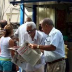 Dos lectores cubanos comentan el artículo publicado por Castro