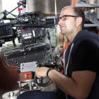 El director de cine sevillano Paco Cabezas durante el rodaje de ‘Tokarev’.