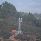 Antena de repetición de la señal de móvil ubicada en los montes de Villabuena