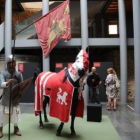 Una de las salas del Palacio del Conde Luna con la exposición 'Raíces', que ahora será permanente.