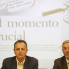 Mariano Nieto y Santiago Sarmiento, durante la conferencia.