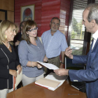 El equipo de Villarrubia, al registrar los avales.