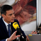 El presidente del Gobierno en funciones, Pedro Sánchez, entrevistado ayer en La Moncloa. BORJA PUIG DE LA BELLACASA