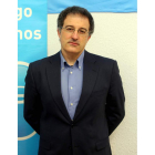 Arsenio García es un astorgano, funcionario de carrera que ha hecho del servicio a los demás su vocación profesional. «Creo que la política sigue teniendo algo de noble y de sacrificio y trabajo por lo demás, por amor a su ciudad y a sus convecinos», expl