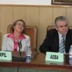 Paquita del Caño (UPL) y Ramón Santoveña (Aeba), dos concejales y dos portavoces para el grupo mixto