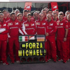 El equipo Ferrari le desea una feliz recuperación a Michael Schumacher.