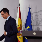 El presidente Pedro Sánchez tras dar el utimátum a Maduro. VÍCTOR LERENA