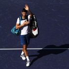 Novak Djokovic despidiendose del público en Indian Wells