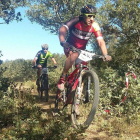 El BTT Robles Milenarios en Almanza puso punto y final al Circuito Leonés que en la general situó a Didier y Rebeca en el peldaño más alto. BAUTISTA GUTIÉRREZ