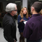 Suñén y Esteban charlan con dos integrantes del Círculo en Ponferrada, antes de la asamblea