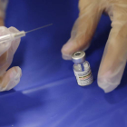 Vacuna contra el coronavirus. CAROLINE BREHMAN