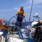 El campeón mundial de Tornado, el gallego Fernando Echávarri, a la rueda del V70 «Movistar» español