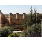 Imagen del castillo de Valencia de Don Juan. FERNANDO O. PERANDONES
