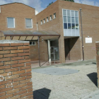 El colegio de Cubillos es uno de los beneficiados de las cuentas municipales. ANA F. BARREDO