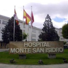 Fachada del Hospital Monte San Isidro.