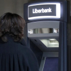 Liberbank (formada por Cajastur, Caja de Extremadura, Caja Castilla La Mancha y Caja Cantabria) y Unicaja, formada por el Monte de Piedad y Caja de Ahorros de Ronda, Cádiz, Almería, Málaga, Antequera y Jaén, han confirmado a la CNV contactos para la fusió