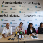 El nuevo equipo, ayer durante su presentación. JESÚS F. SALVADORES