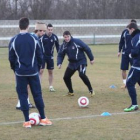 La plantilla de la Cultural se centra en el partido del domingo ante el Palencia.