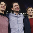 Bescansa, Iglesias y Colau, en el mitin de Madrid.