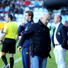 Claudio, en un momento del partido de ayer, veía con preocupación cómo su rival era superior.