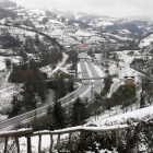 Imagen de la autopista del Huerna, entre León y Campomanes. J. L. CEREJIDO
