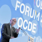 El secretario general de la OCDE, José Ángel Gurría, en una presentación.