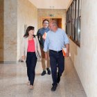 Gemma Villarroel y Francisco Igea, tras la reunión de ayer con el PP. MIRIAM CHACÓN