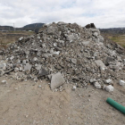 Vertido de escombros de las obras municipales, en la zona del Toralín. L. DE LA MATA