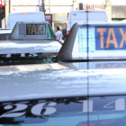 Los taxis han solicitado un incremento de cinco céntimos en la bajada de bandera para 2016