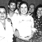 Carrie Fisher, Paul SImon y Chiquito de la Calzada, en un improvisado tablao flamenco en Málaga, en 1989.