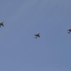 Los Harrier sobrevolando León.