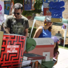 La Feria del Libro se ha consolidado como una apuesta que aúna cultura y diversión en Valencia de Don Juan. DL
