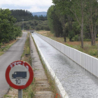Tramo del Canal Alto en la zona de Cubillos del Sil en el que ya se han concluidas las mejoras.