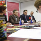 María Belén Álvarez, Máximo Cayón, Miguel Abello y Félix Alcaraz, ayer en la  presentación.