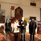 Acto de inauguración de los murales temáticos sobre el Reino de León en el Colegio Leonés. MARCIANO PÉREZ