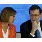 Rajoy y Cospedal, este lunes, durante la reunión del Comité Ejecutivo Nacional, en la sede de Madrid.