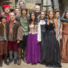 Foto de familia de los protagonistas de la serie de ‘Águila Roja’, que vuelve nuevamente a TVE.