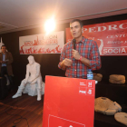 La última vez que Pedro Sánchez estuvo oficialmente en El Bierzo fue en 2017, en Cacabelos. L. DE LA MATA