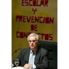 Enrique Múgica, en las jornadas de convivencia escolar