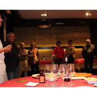Un momento de la inauguración de los cursos de cocina en el restaurante Serrano.