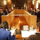 Sesión extraordinaria del pleno provincial, ayer en la sede de la institución. JESÚS F. SALVADORES