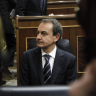 La figura de Zapatero es motivo de rencillas entre los partidarios de Chacón y Rubalcaba.